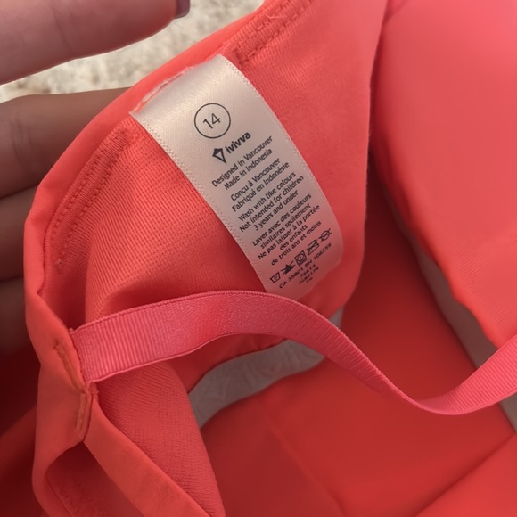 ivivva by lululemon girls size 14 athletic romper with built in shelf bra - Picture 4 of 4